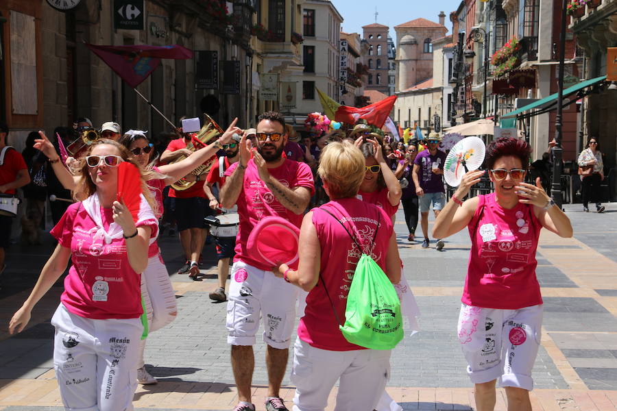 Fotos: Las peñas encienden San Juan y San Pedro