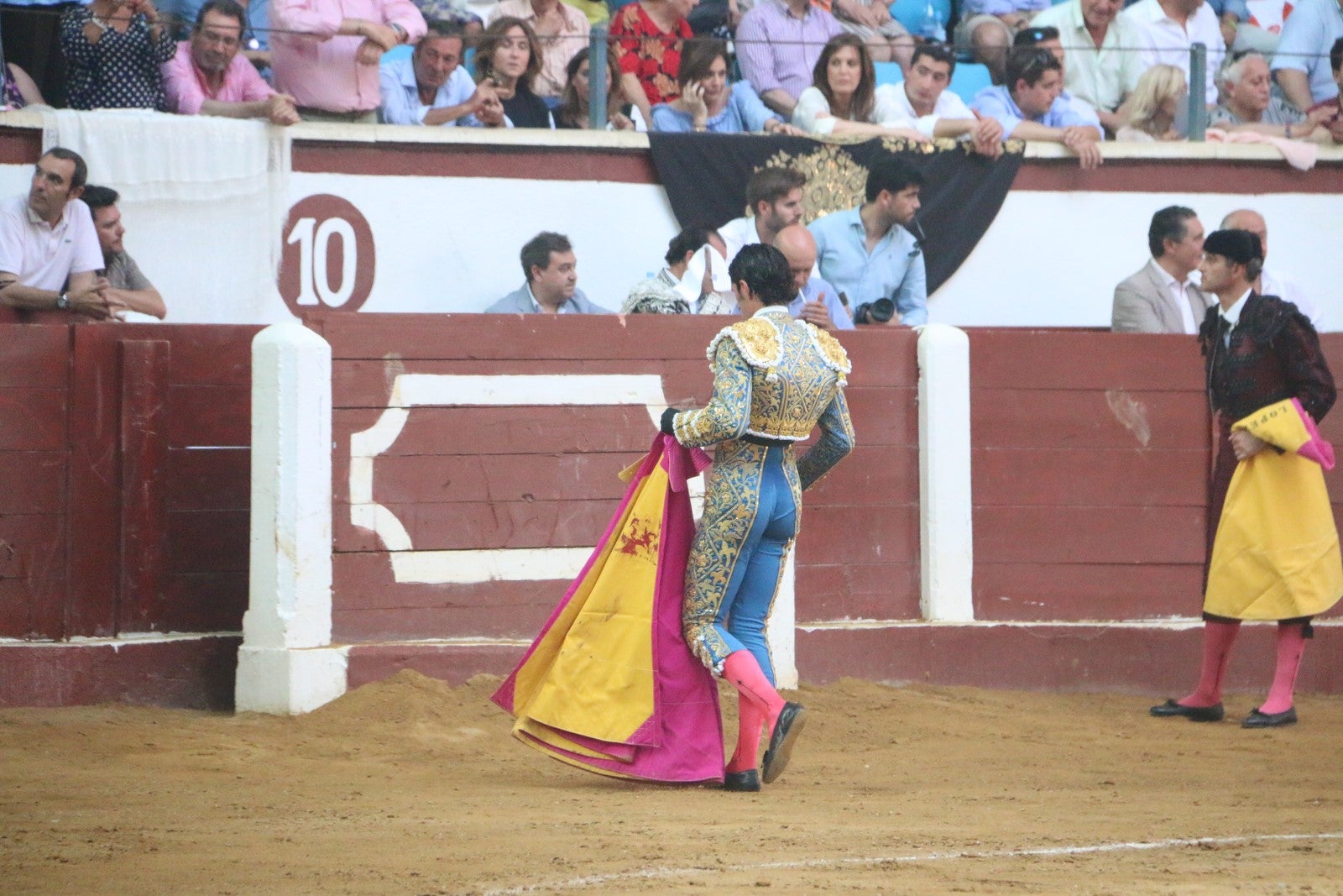 Fotos: Corrida del día  de San Juan, Morante, Manzanares, Talavante y Roca Rey