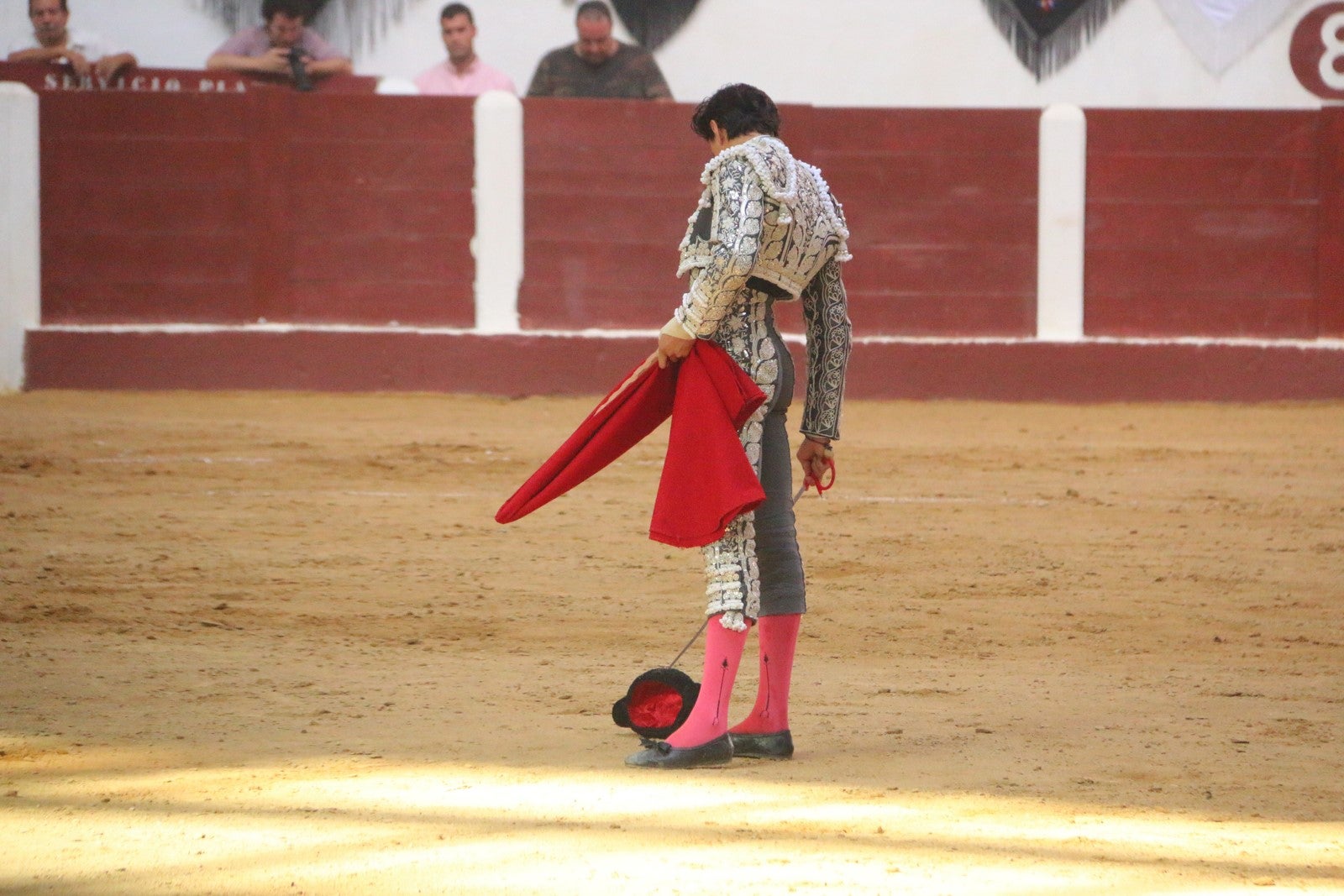 Fotos: Corrida del día  de San Juan, Morante, Manzanares, Talavante y Roca Rey