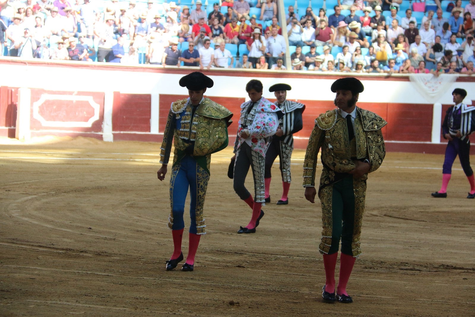 Fotos: Corrida del día  de San Juan, Morante, Manzanares, Talavante y Roca Rey