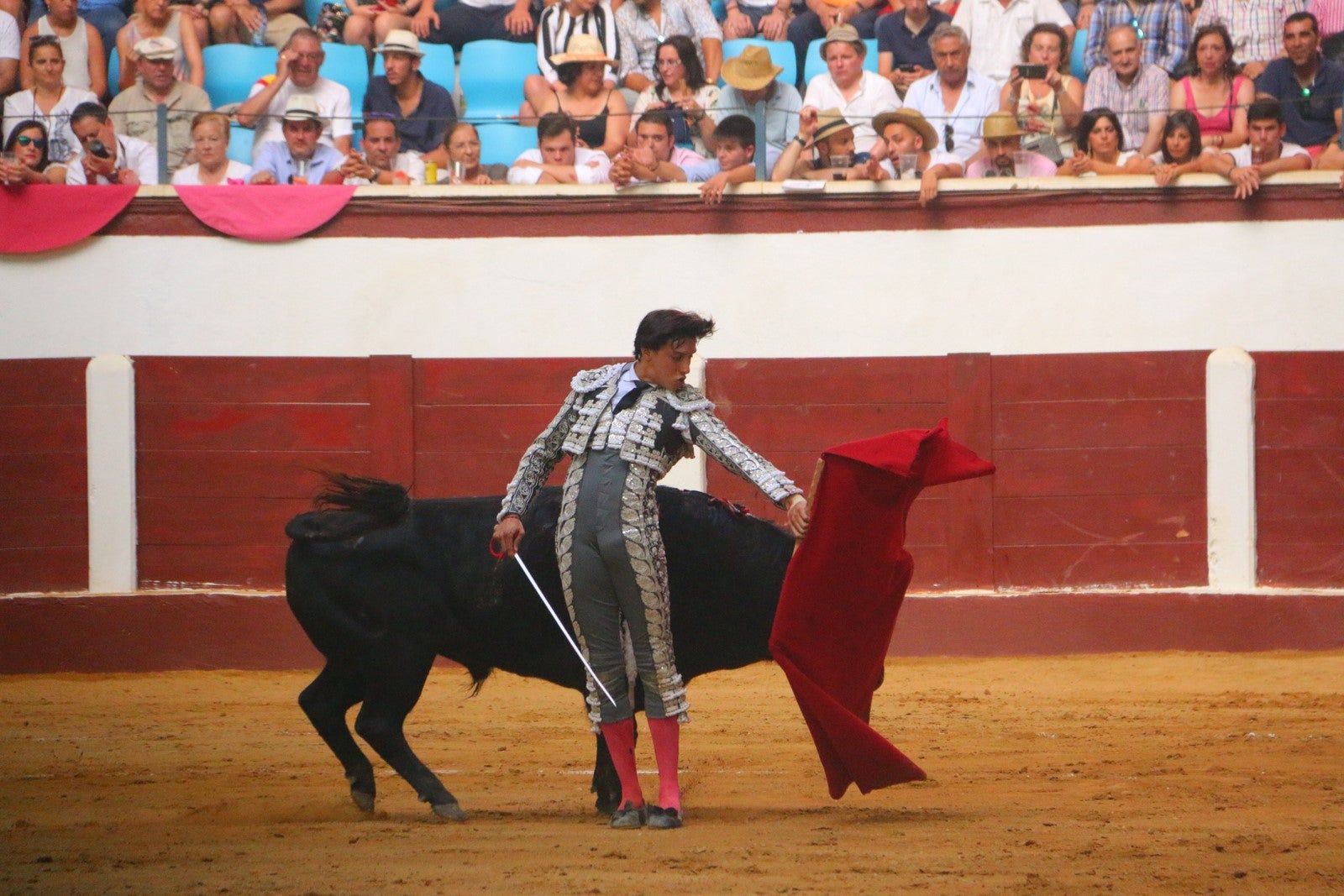 Fotos: Corrida del día  de San Juan, Morante, Manzanares, Talavante y Roca Rey