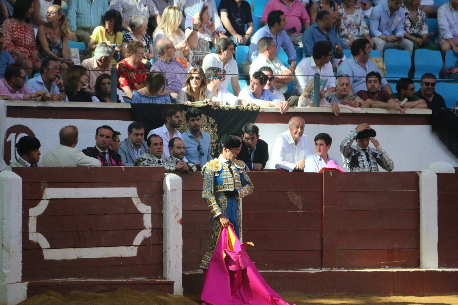 Fotos: Corrida del día  de San Juan, Morante, Manzanares, Talavante y Roca Rey
