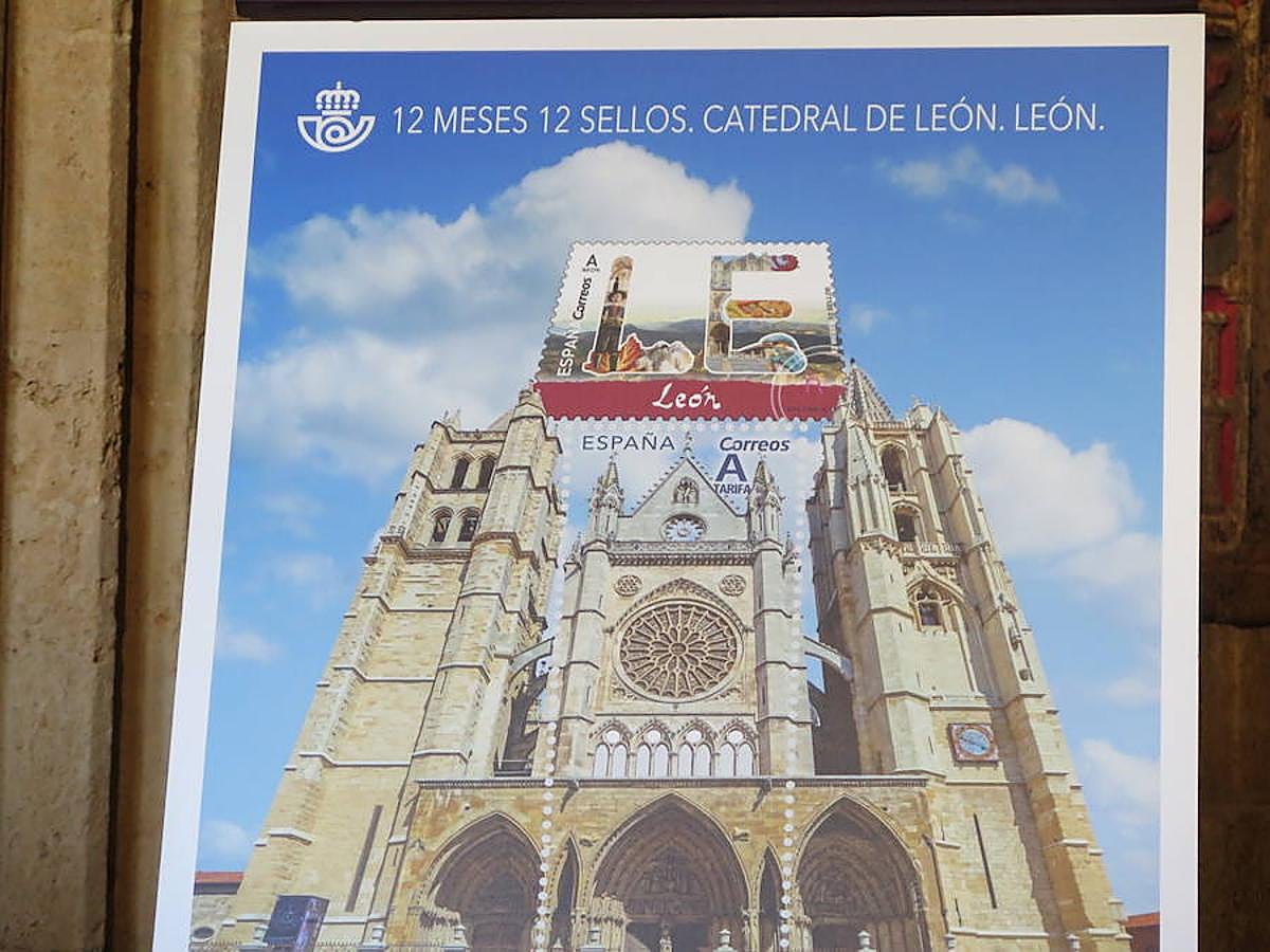 Fotos: Presentación del nuevo sello de Correos dedicado a León