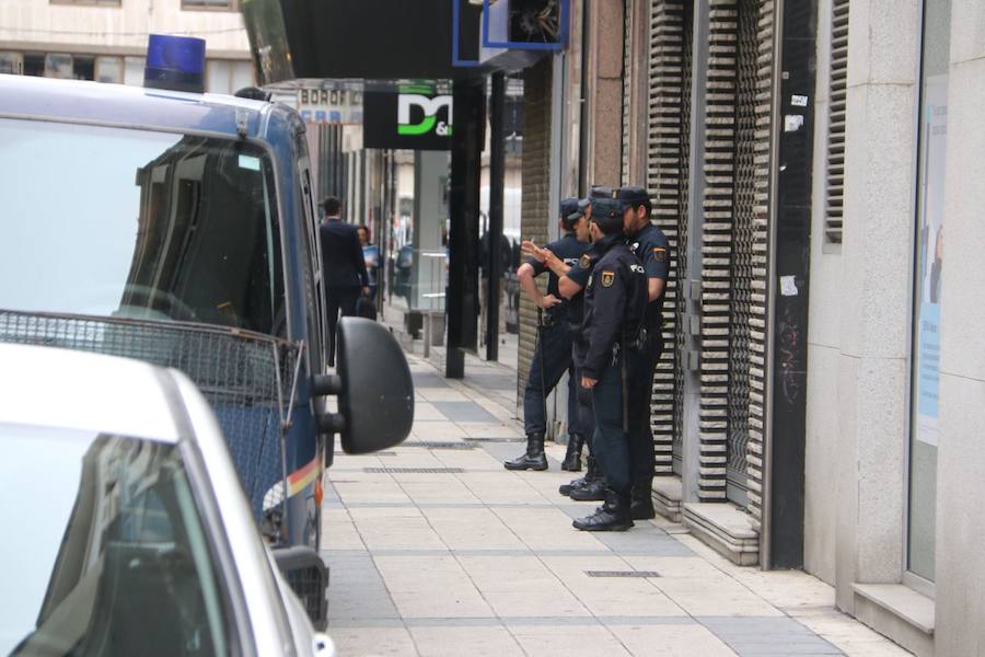 Fotos: Registros de la UDEF en el Ayuntamiento de León
