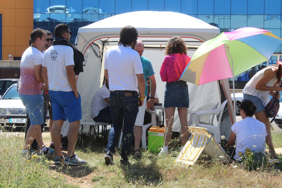 Fotos: Concentración a las puertas de Vestas