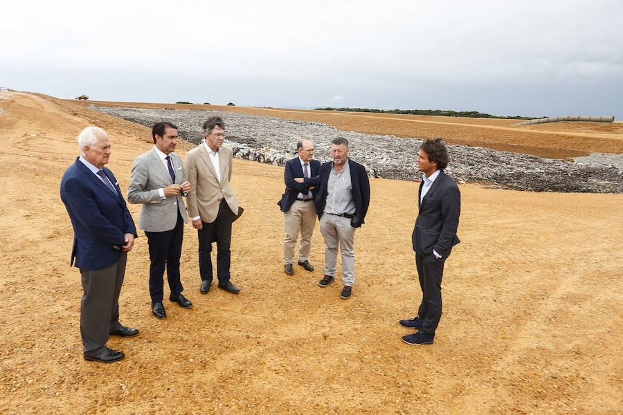 Fotos: Suárez-Quiñones visita el CTR de San Román de la Vega