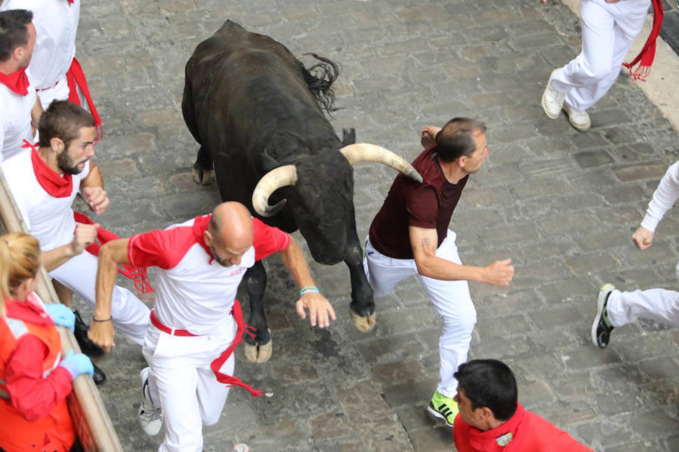 Los toros de Jandilla han provocado el segundo herido por asta de toro de estos Sanfermines.