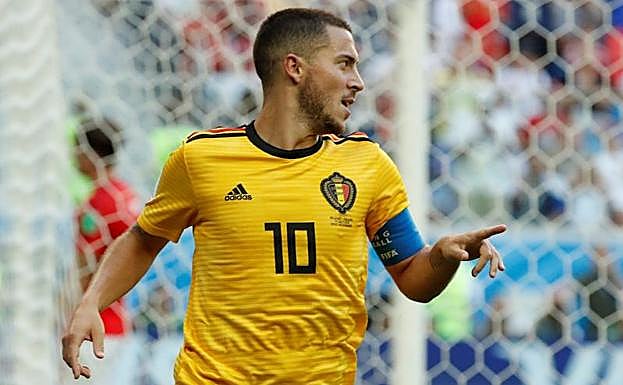 Eden Hazard celebra su gol a Inglaterra. 