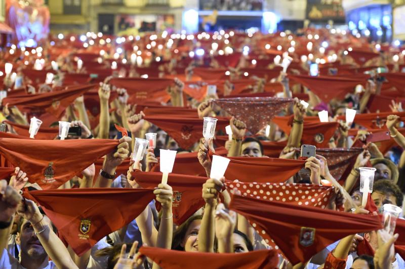 El 'Pobre de Mí' despide un año más las fiestas de San Fermín