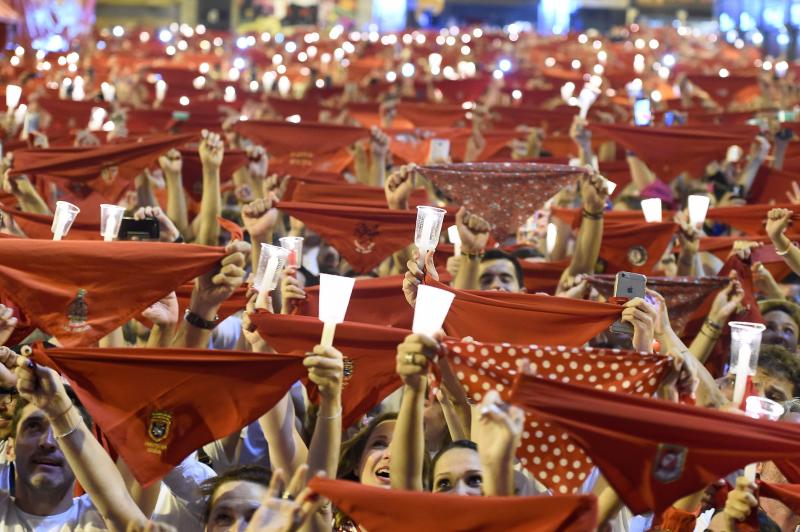 El 'Pobre de Mí' despide un año más las fiestas de San Fermín