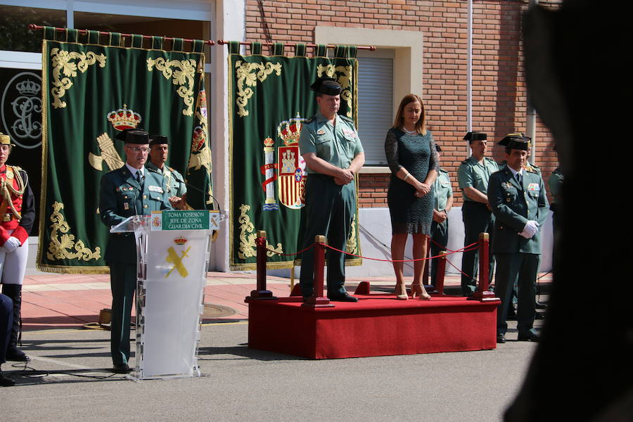 Fotos: Toma de posesión del nuevo jefe de la XII Zona de la Guardia Civil de Castilla y León