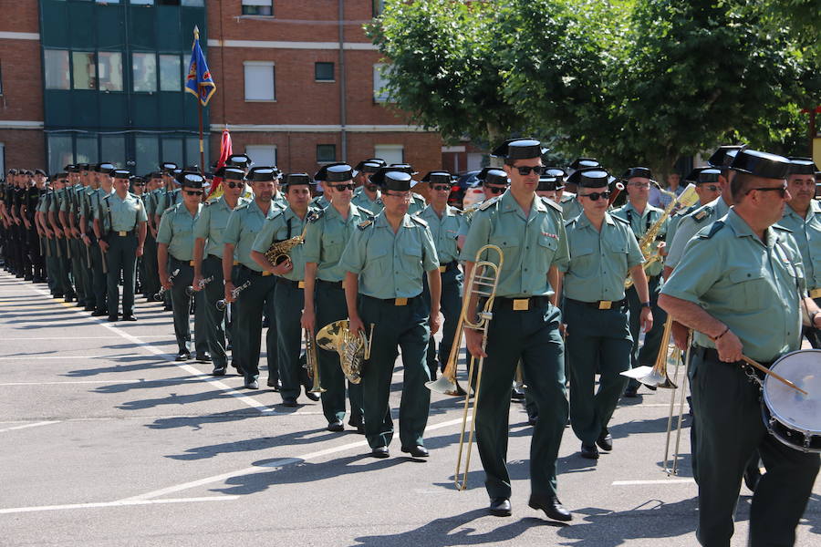 Fotos: Toma de posesión del nuevo jefe de la XII Zona de la Guardia Civil de Castilla y León