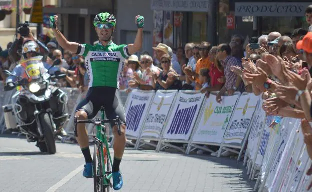 Galería. La Vuelta a León ha llegado este sábado a su punto final.