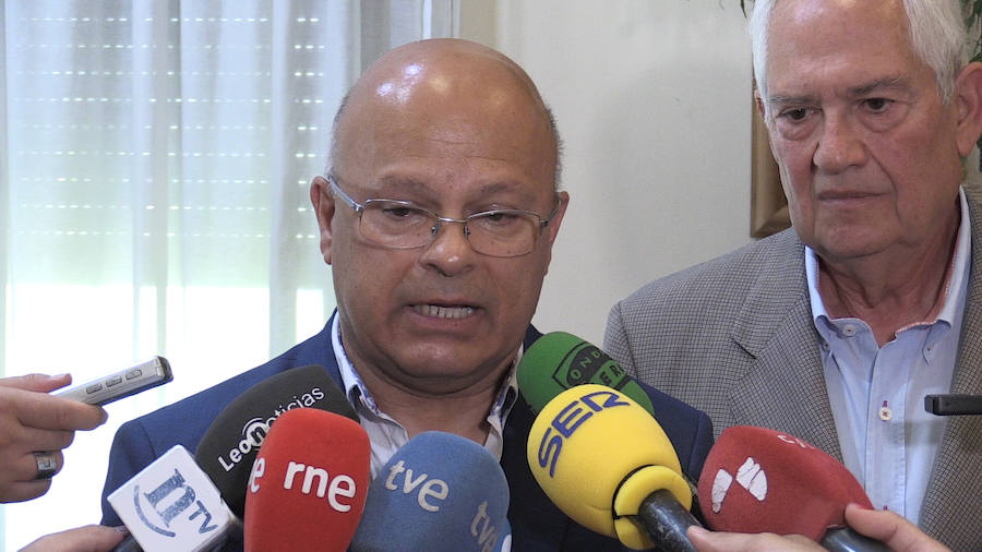 Faustino Sánchez, durante su comparecencia ante los medios. 