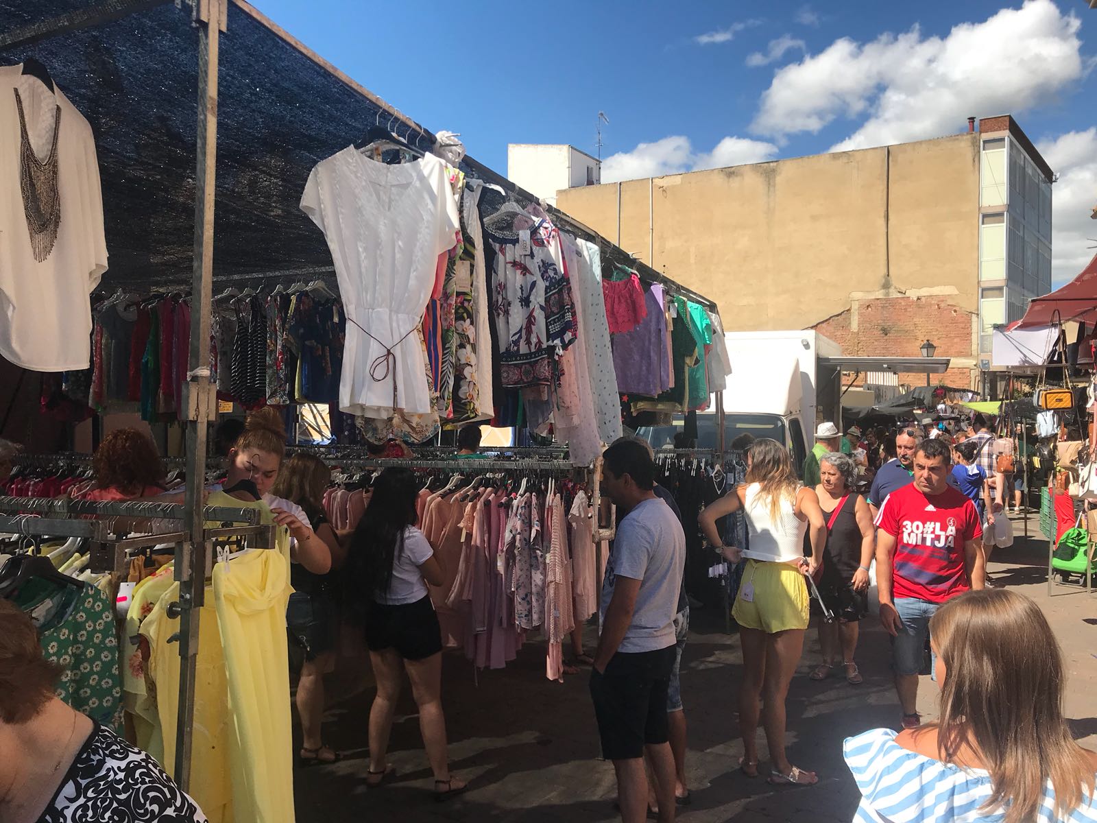 Fotos: Jueves de mercado en Valencia de Don Juan