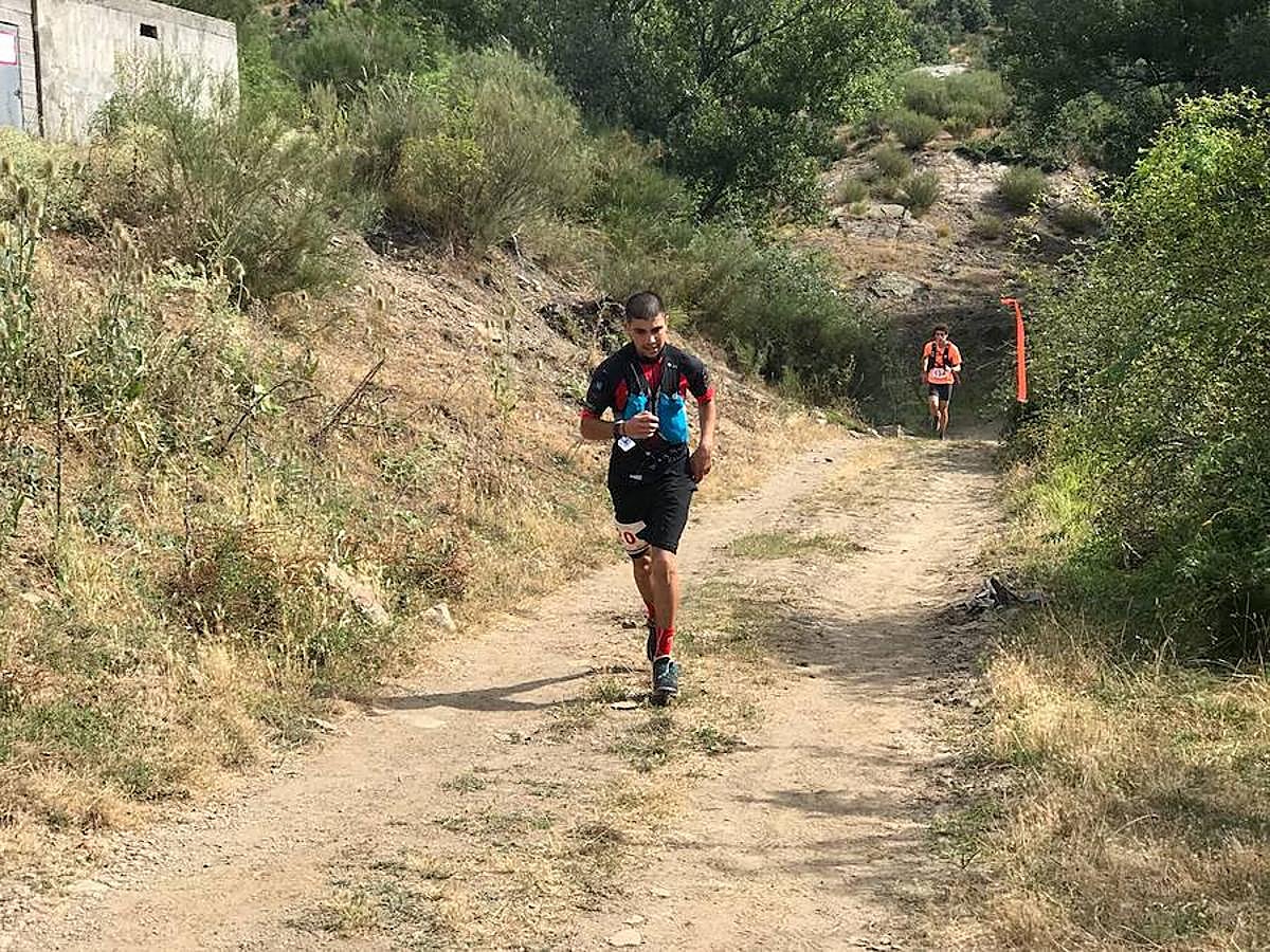 Fotos: Las mejores imágenes del Trail Villafeide 2018