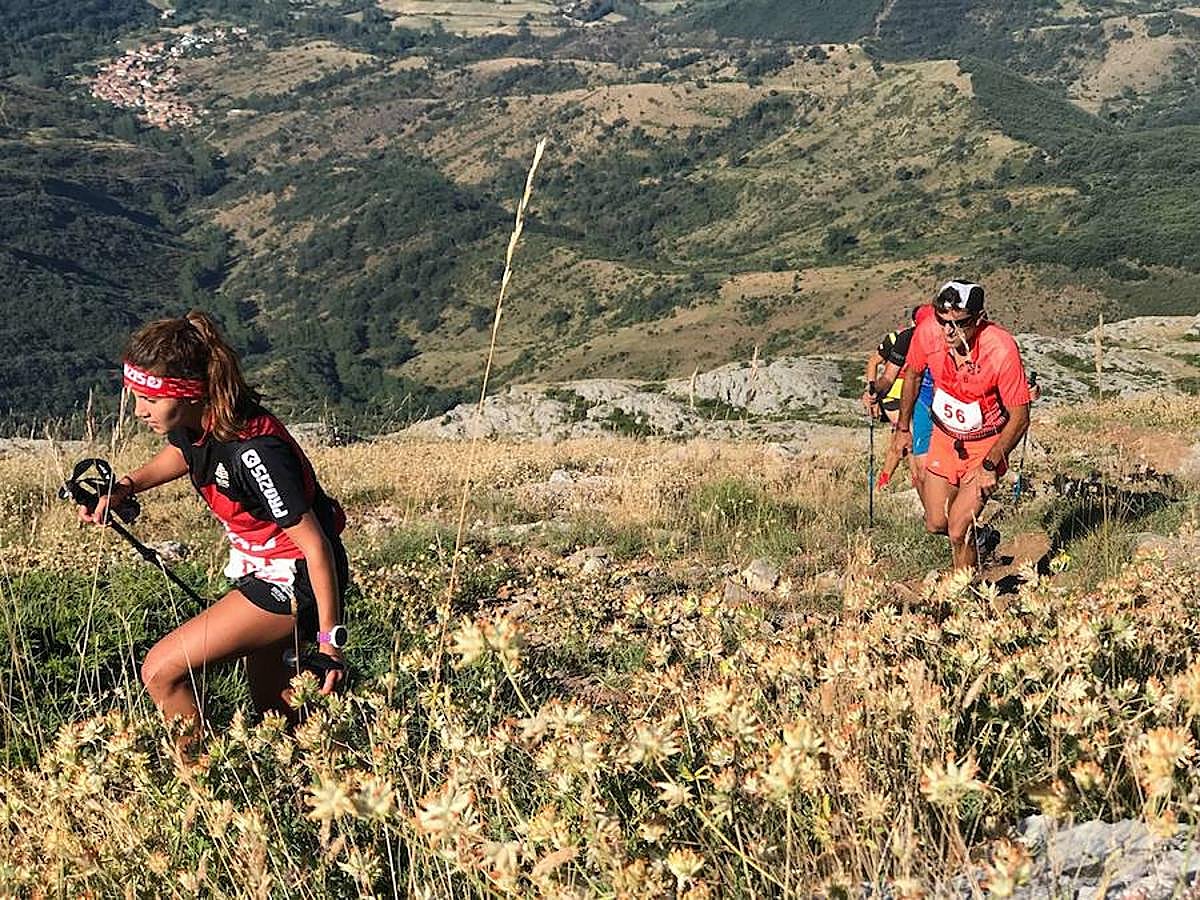 Fotos: Las mejores imágenes del Trail Villafeide 2018