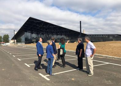 Imagen secundaria 1 - El Ayuntamiento comenzará a cobrar en octubre por la utilización del Palacio de Exposiciones