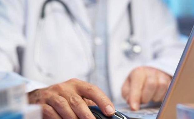 CSIF urge al consejero de Sanidad una reunión para aclarar el «irresponsable preacuerdo» alcanzado con el comité huelguista de médicos interinos
