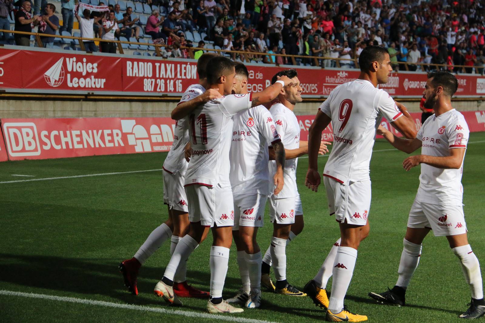 Las mejores imágenes de la primera parte del partido que enfrentó a la Cultural con el Rápido de Bouzas en el Reino de León