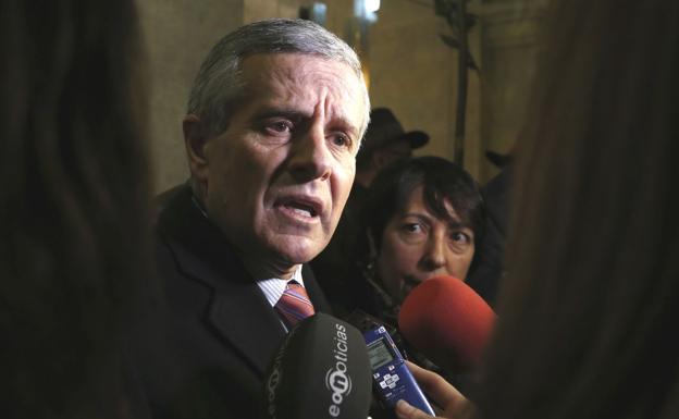 Emilio Gutiérrez, durante una comparecencia ante los medios.