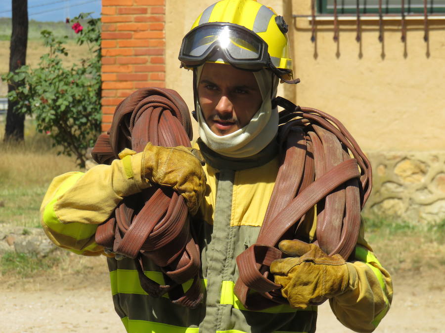 Fotos: El trabajo en la base de Camposagrado