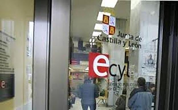 Puerta del Ecyl.
