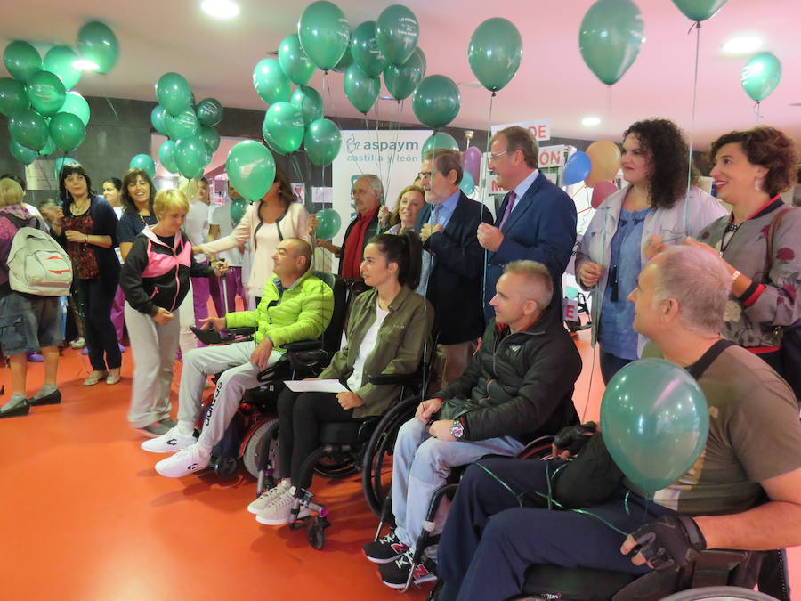 Fotos: Acto de Aspaym en León