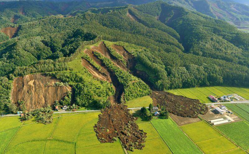 El seísmo ha dejado al menos 44 muertos y más de 650 heridos