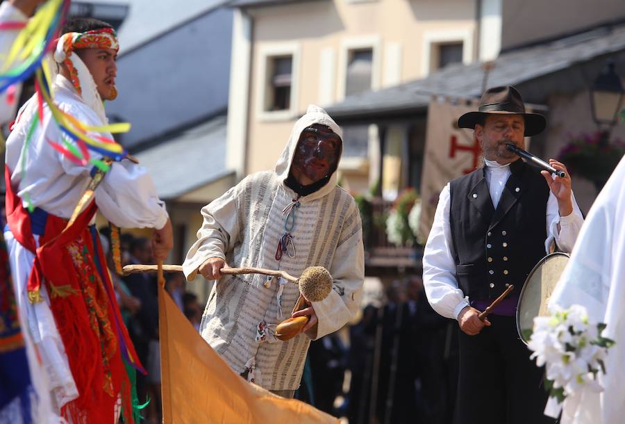 Fotos: Actos con motivo del Día del Bierzo