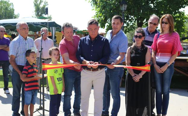 Galería. Marcos Martínez durante la inauguración.