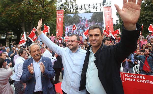 Pedro Sánchez, durante el acto en Asturias. 