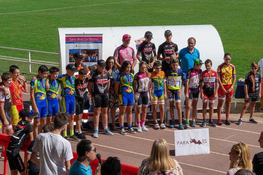 Fotos: El Gran Premio Ciclista Paramés regresa