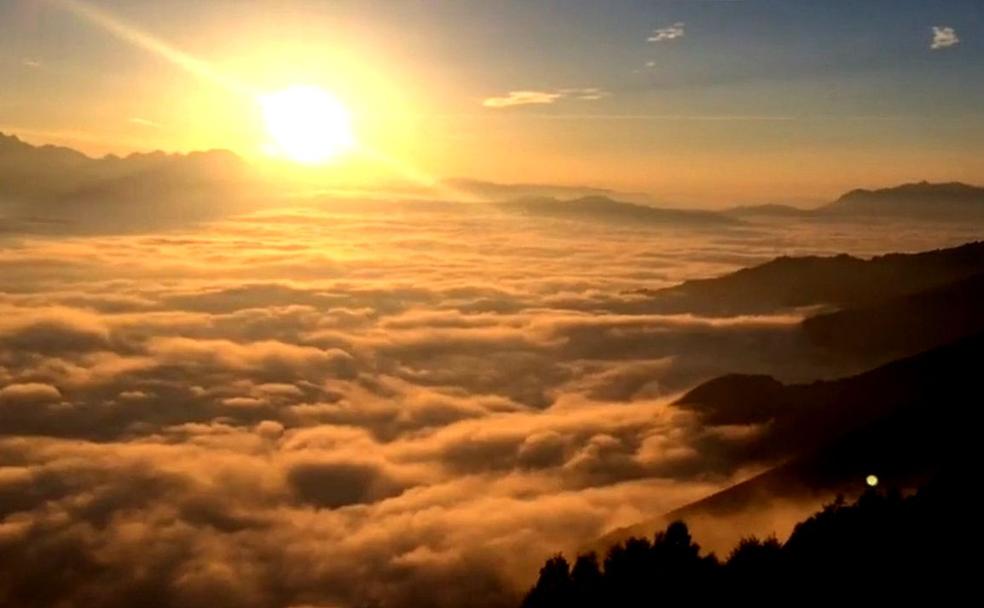 Imagen tomada desde La Carisa hacia Asturias.