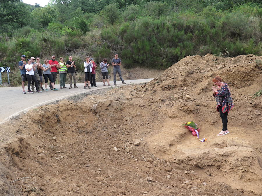 Fotos: Hallazgo de los restos de Francisco Alonso, asesinado en la Guerra Civil en Geras