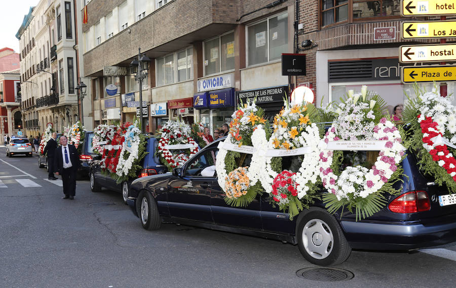 Fotos: Funeral del político leonés David Vázquez