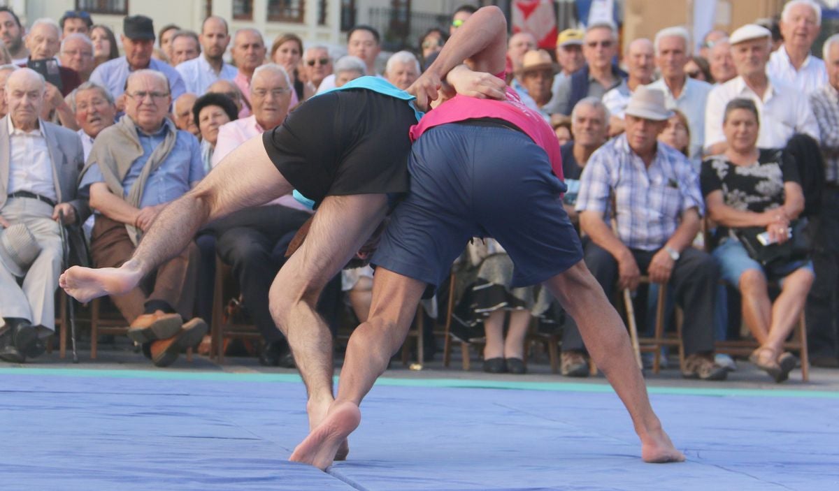 Fotos: La Catedral de León preside el Corro de San Froilán