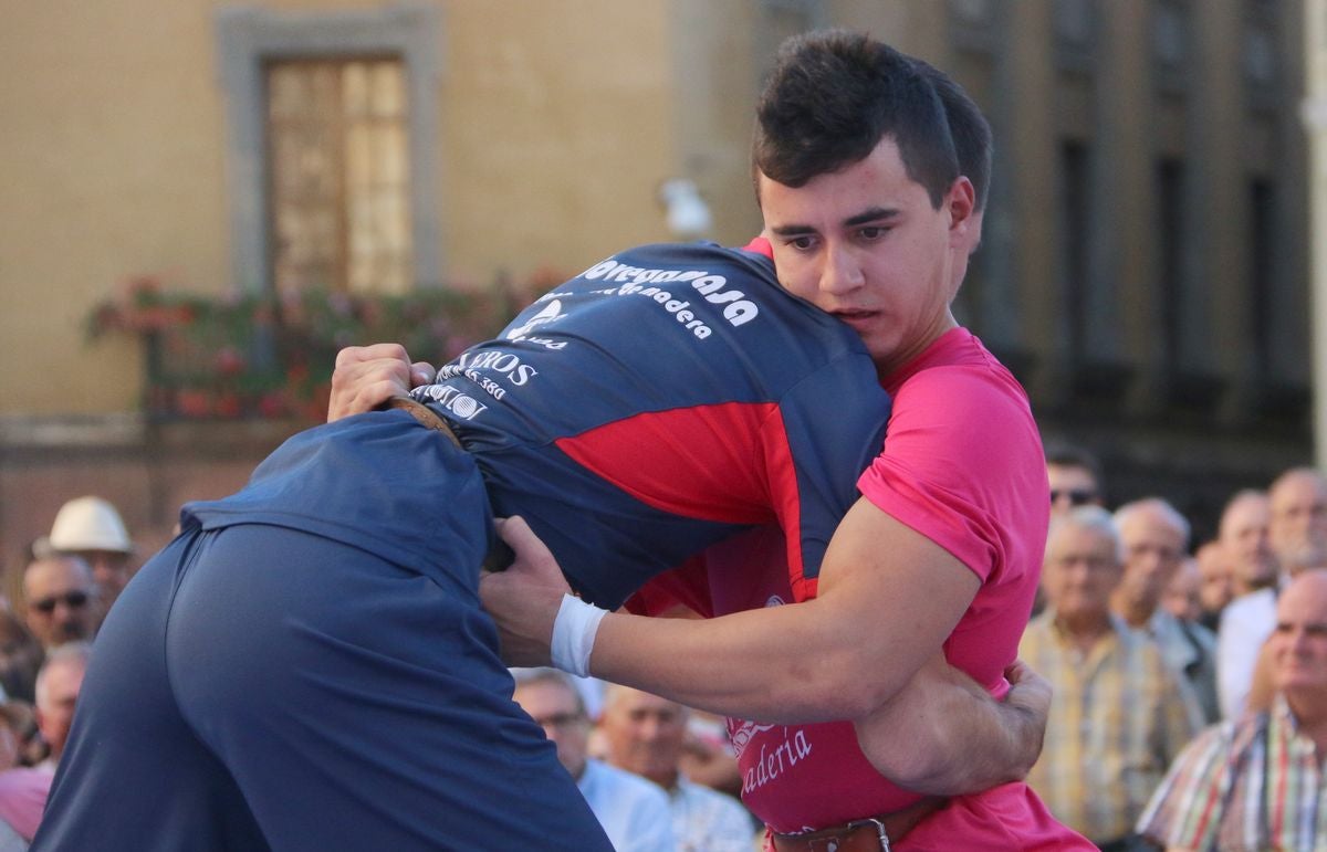 Fotos: La Catedral de León preside el Corro de San Froilán