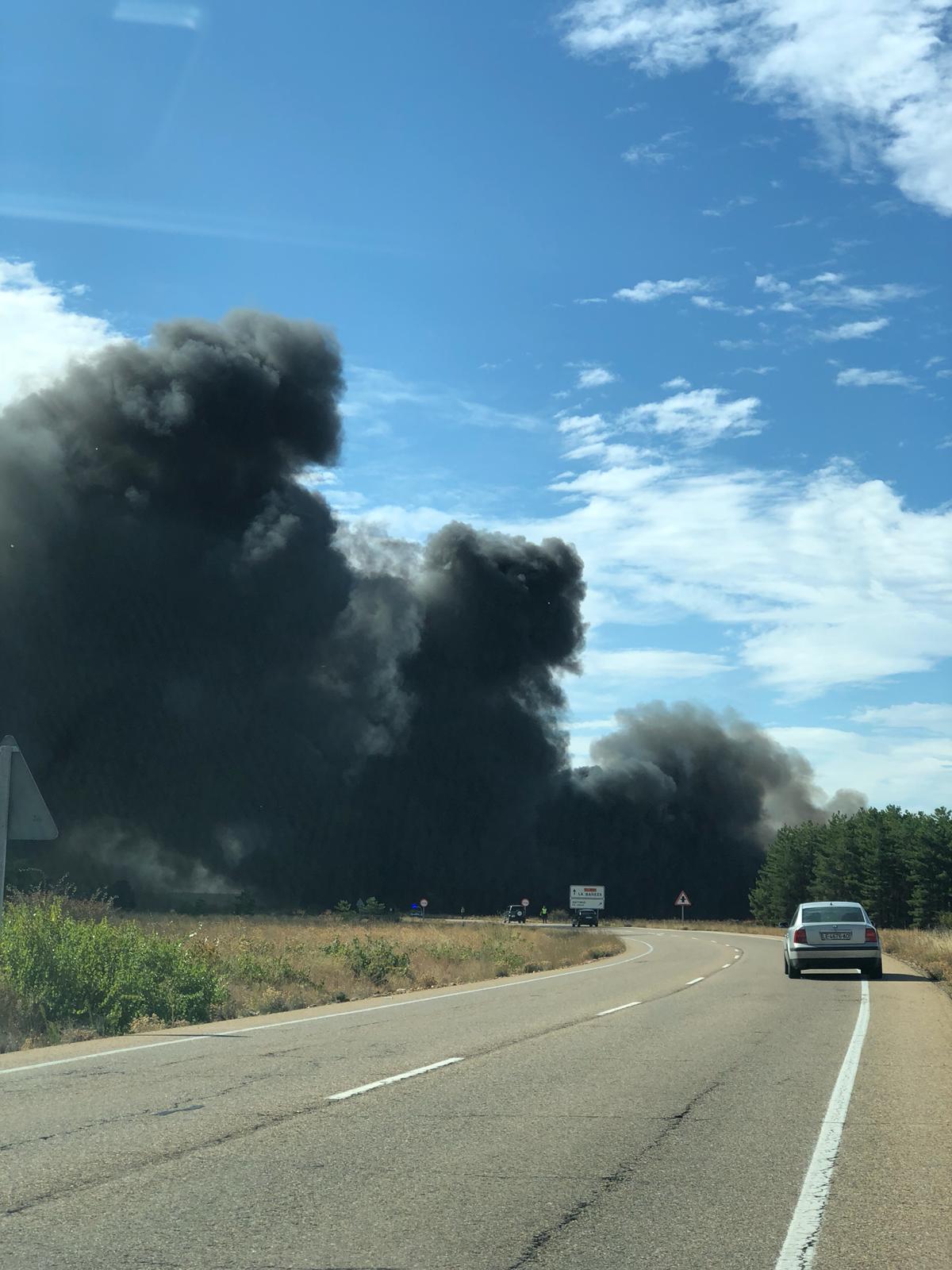 Fotos: Incendio en una planta de reciclaje de Onzonilla