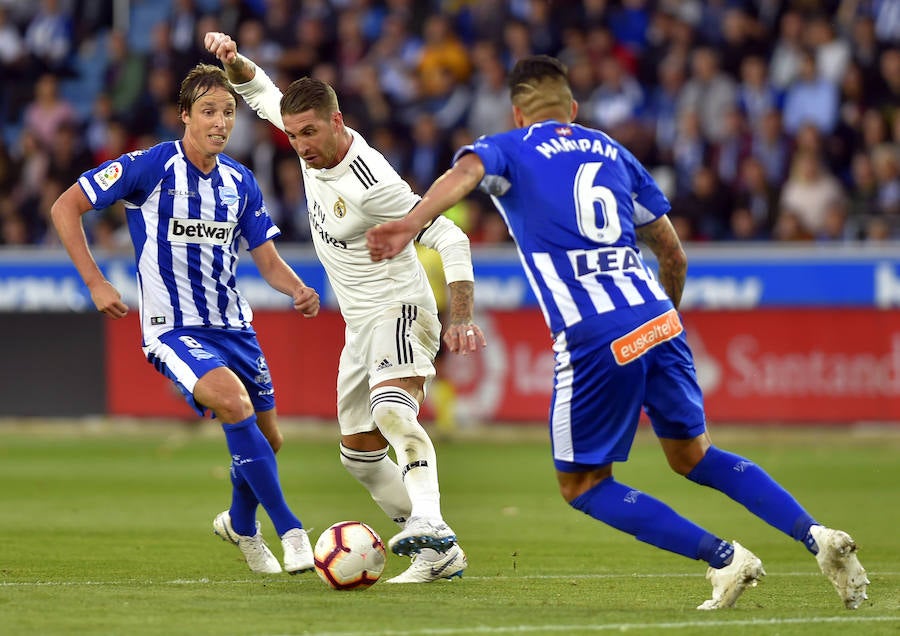 Fotos: Las mejores imágenes del Alavés-Real Madrid