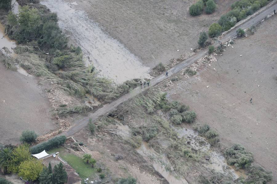 Los efectivos de la UME colaboran en las tareas de recuperación de las zonas afectadas por las inundaciones de Mallorca