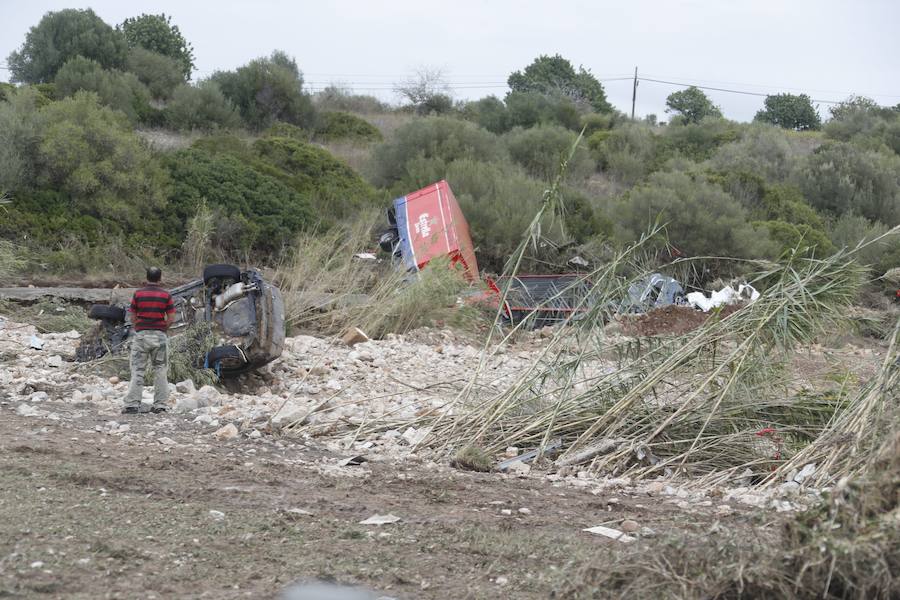 Los efectivos de la UME colaboran en las tareas de recuperación de las zonas afectadas por las inundaciones de Mallorca