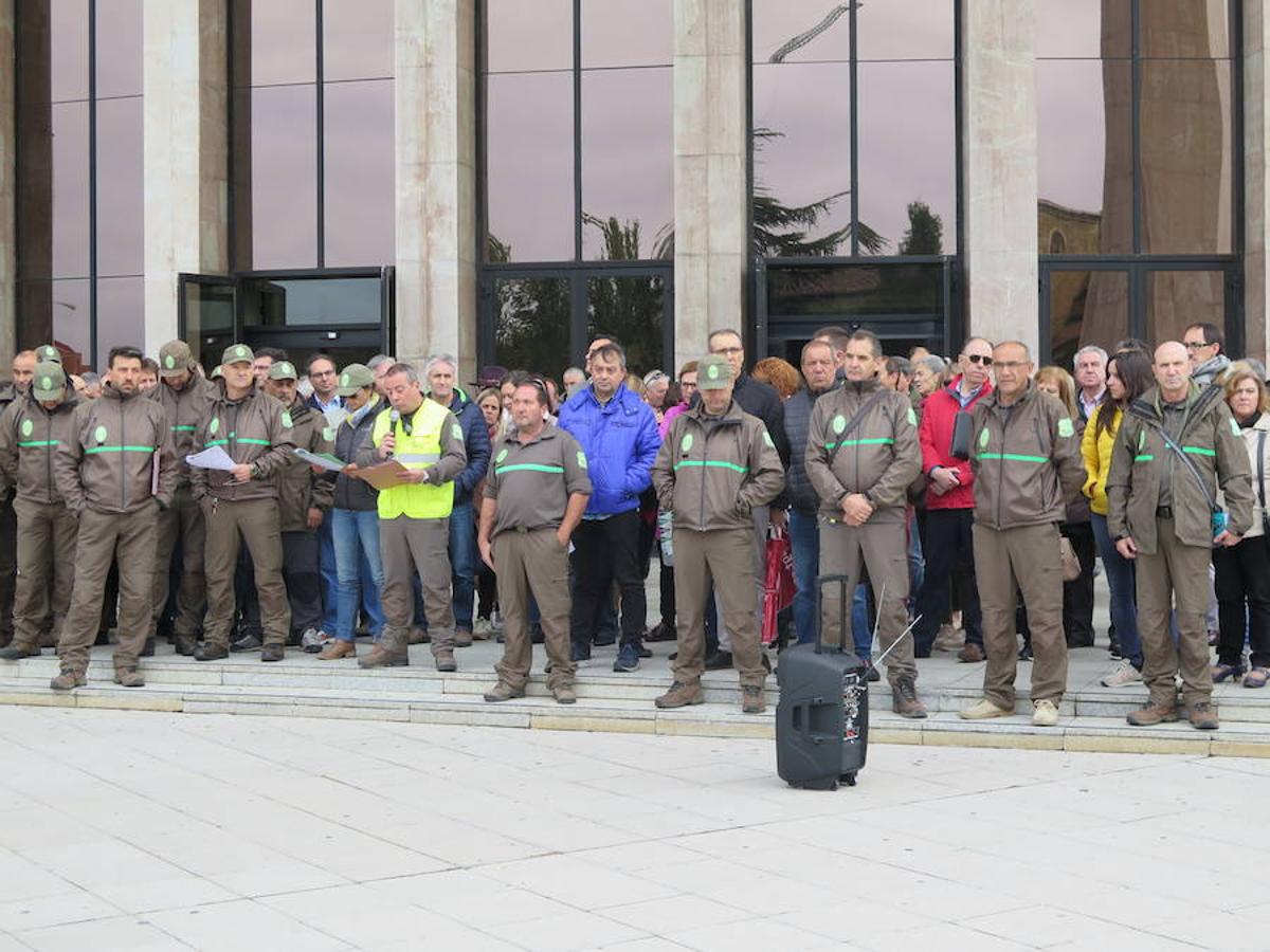 Fotos: Concentración de agentes forestales en León