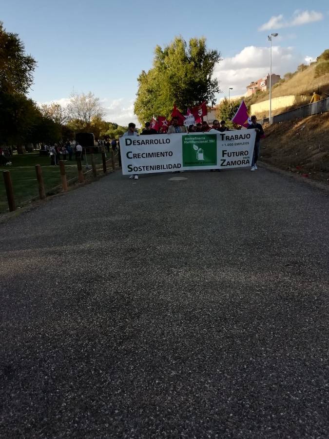 Fotos: Imágenes de la manifestación leonesista en Benavente