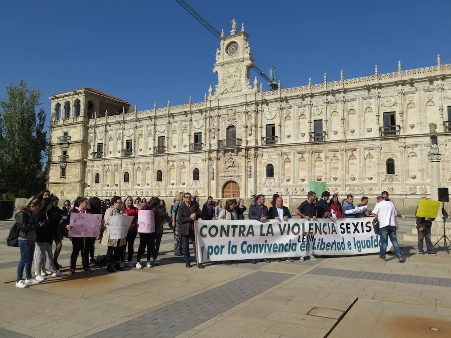 Fotos: Rueda de hombres contra la violencia machista