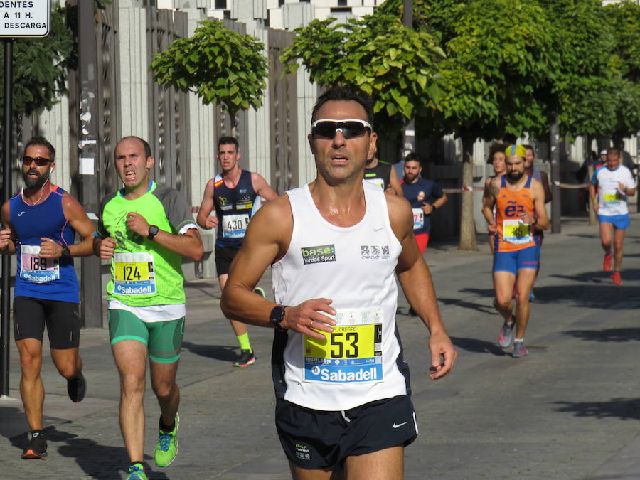 León celebra la carrera 10 kilómetros León, capital española de la gastronomía.