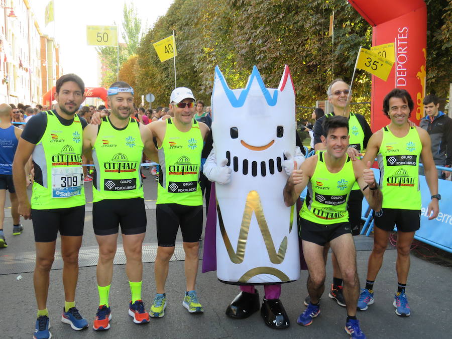 Fotos: Las imágenes de la salida de los 10km Capital Gastronómica