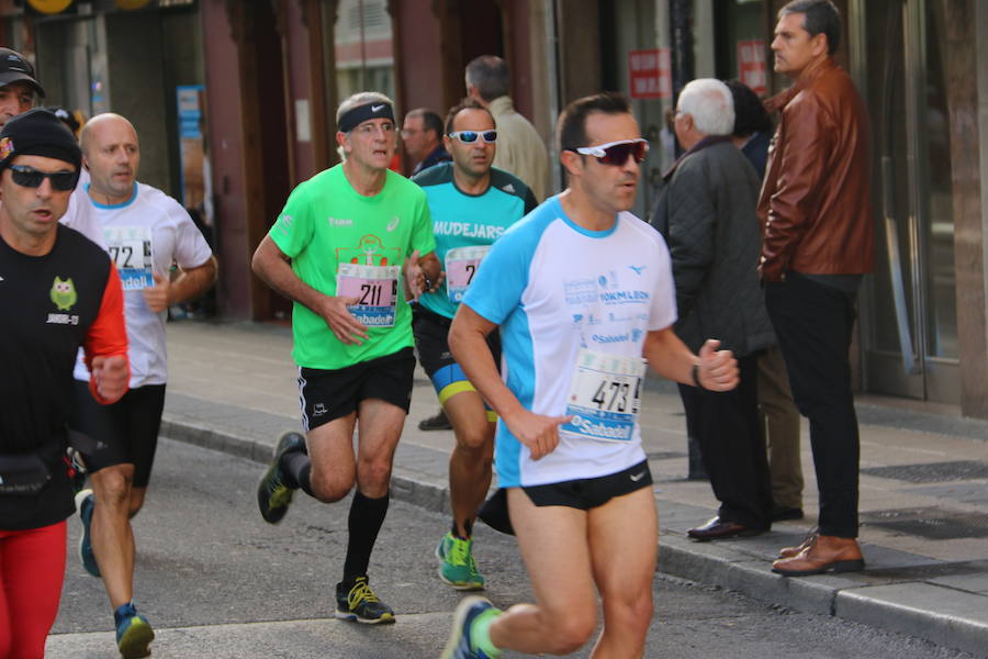 Fotos: Paso de los &#039;10 Kilómetros&#039; por Ordoño II