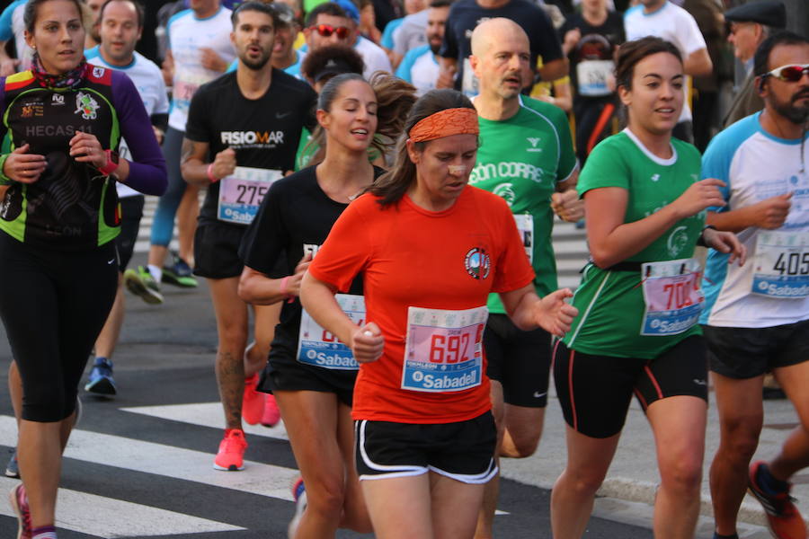 Fotos: Paso de los &#039;10 Kilómetros&#039; por Ordoño II