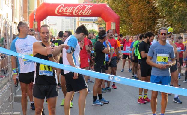 Galería. Imágenes de la salida de la carrera.